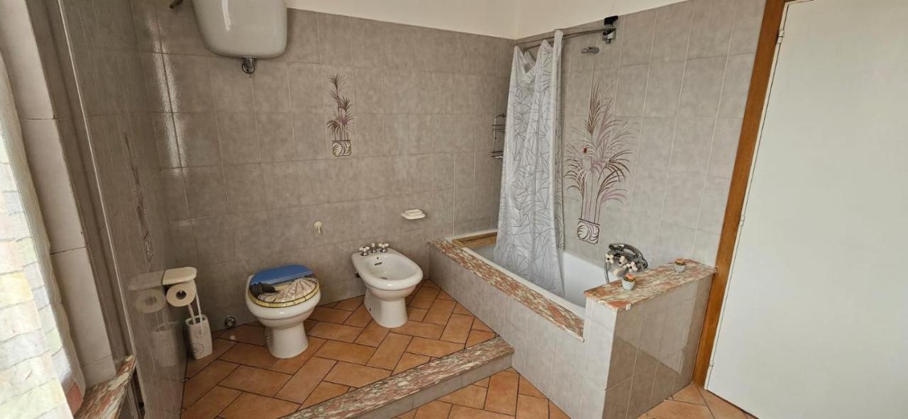 Delizioso Appartamento Collinare Limigiano Exterior foto